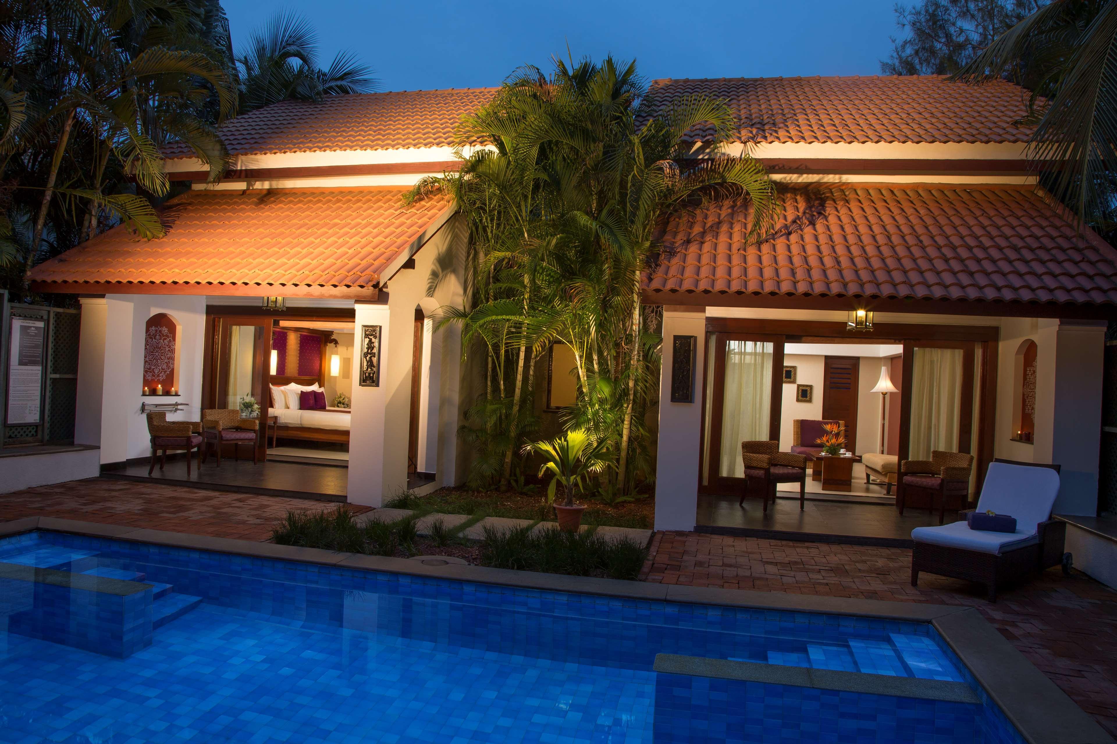 Radisson Blu Resort Temple Bay Mamallapuram Luaran gambar A pool villa at The Oberoi, Goa